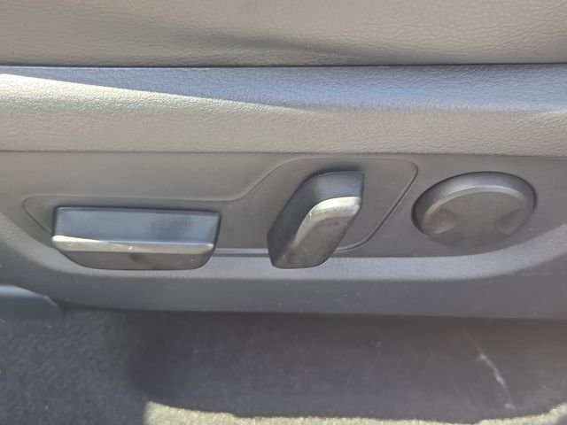 Certified Used 2025 Pearl Mazda Preferred image 16