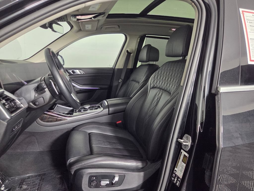 2025 BMW X7 40i - Photo 9