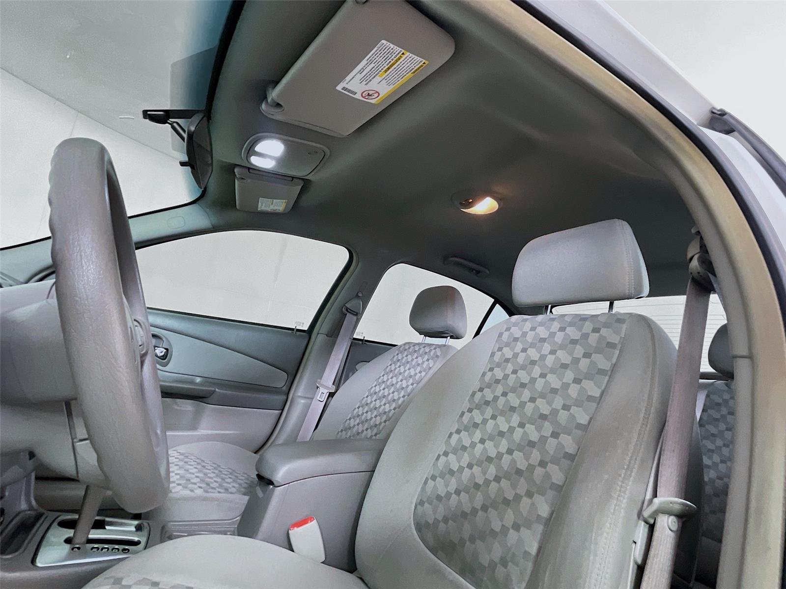 Used 2005 White Chevrolet LS image 12