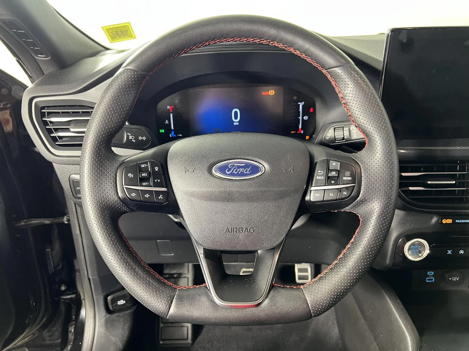 Used 2023 Agate Black Ford ST-Line image 17