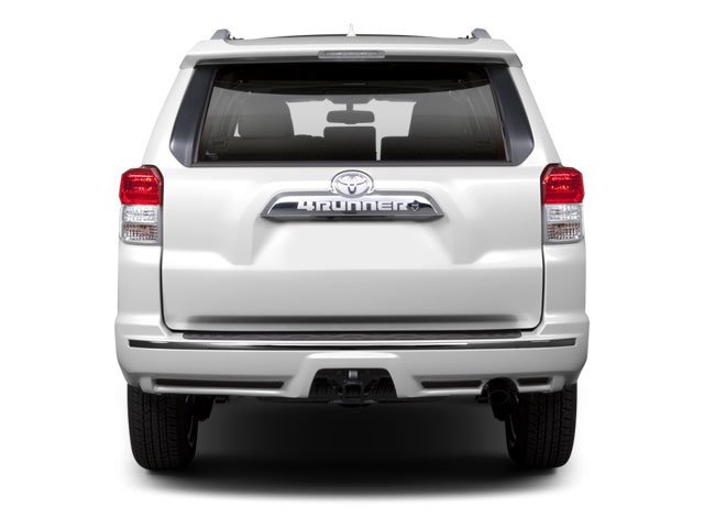 Used 2010 Blizzard Pearl Toyota SR5 image 5