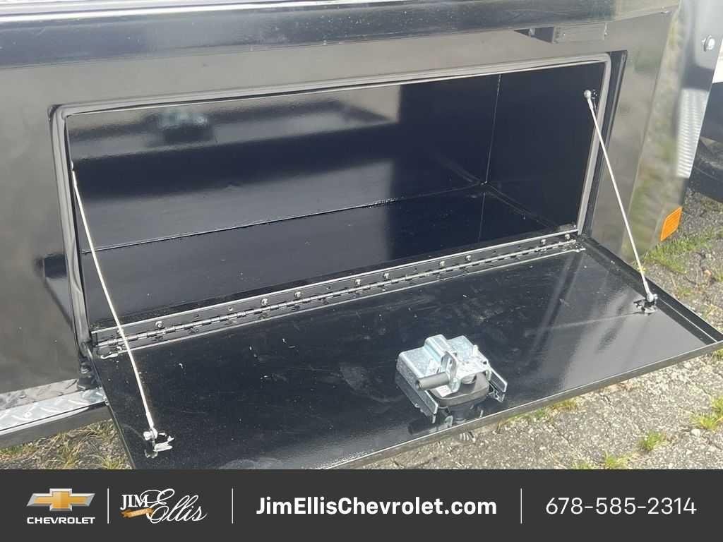New 2024 Summit White Chevrolet Work Truck image 7