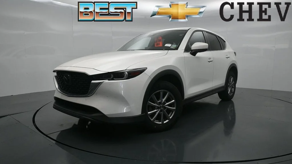 2022 Mazda CX-5 S Preferred package