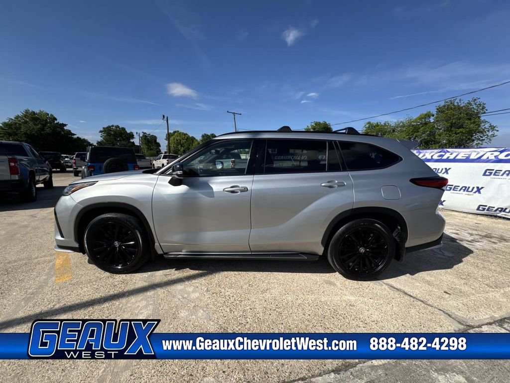 Used 2023 Silver Toyota XSE image 18