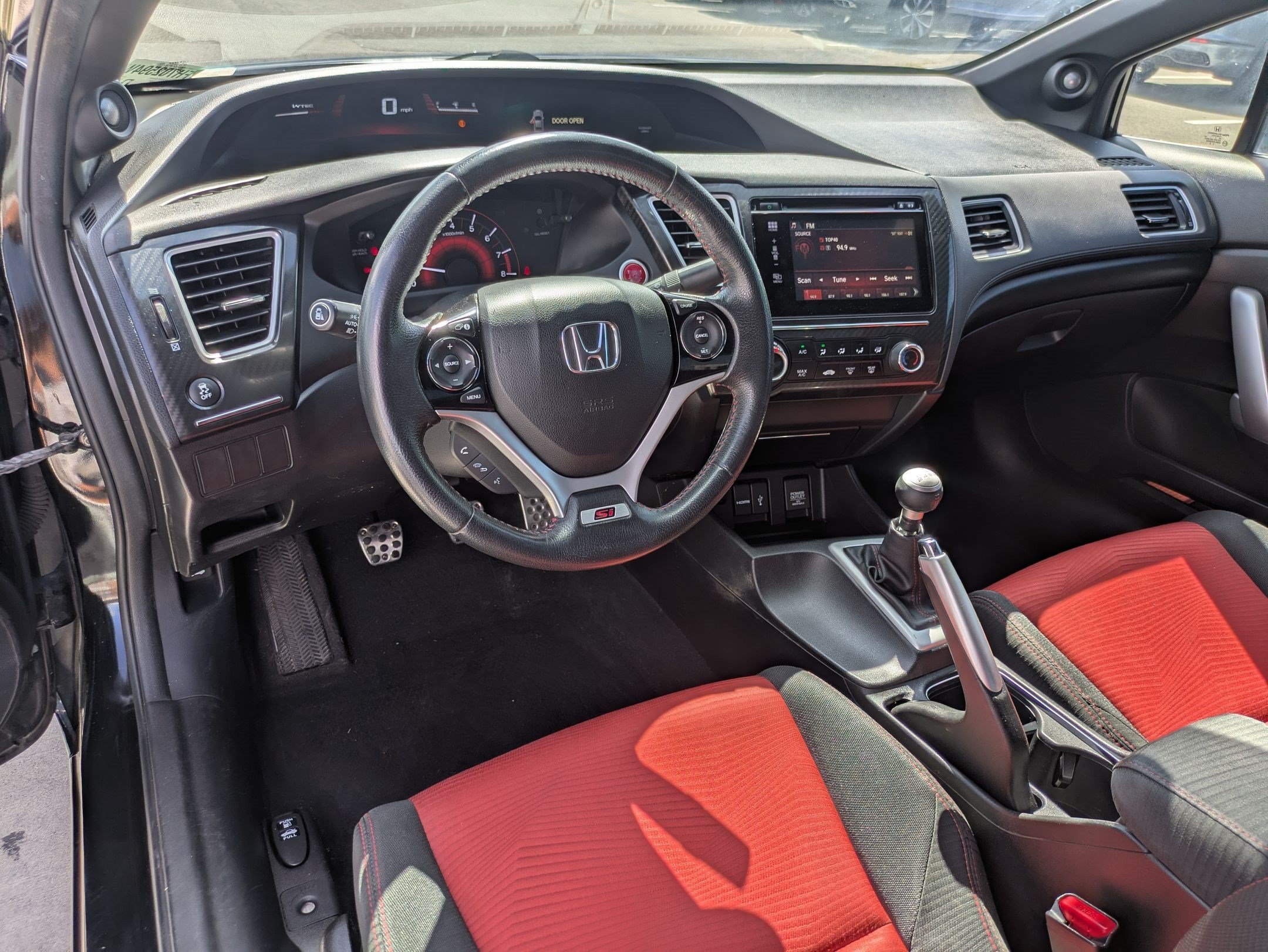 Used 2015 Crystal Black Pearl Honda Si image 13