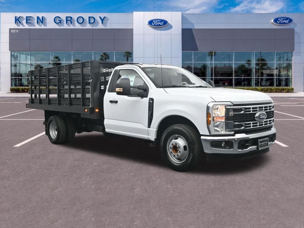 2026 Ford F-350 XL Regular Cab 169-In DRW's photo