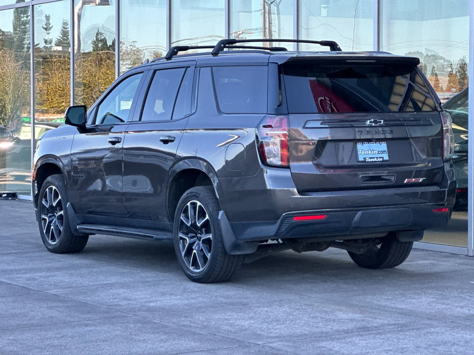 Used 2021 Graywood Metallic Chevrolet RST image 6