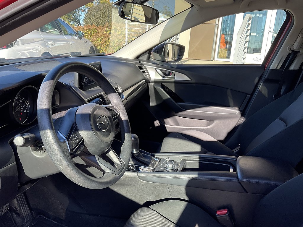 Used 2017 Soul Red Metallic Mazda Sport image 2