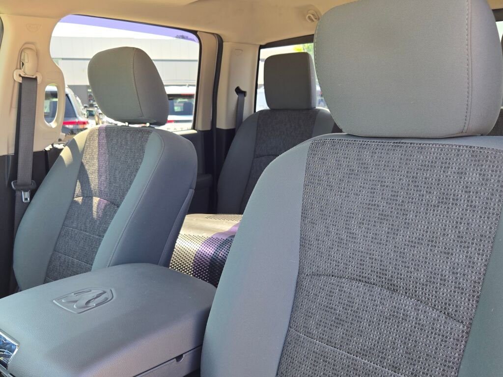 Used 2015 White Ram Big Horn image 25
