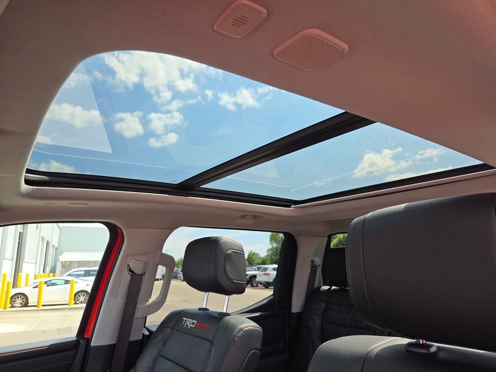 Used 2022  Toyota TRD Pro image 33