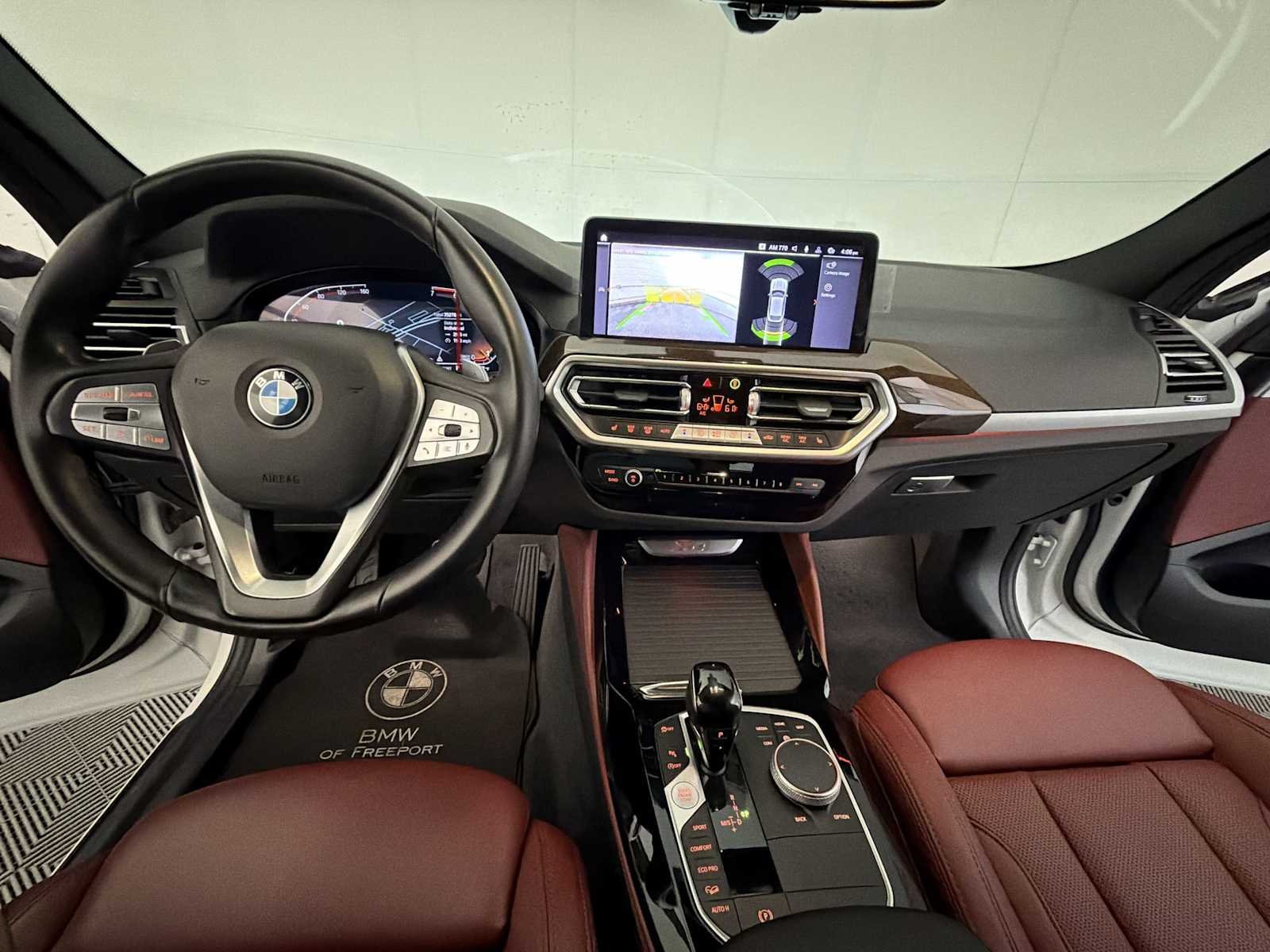 2023 BMW X4 30i - Photo 15