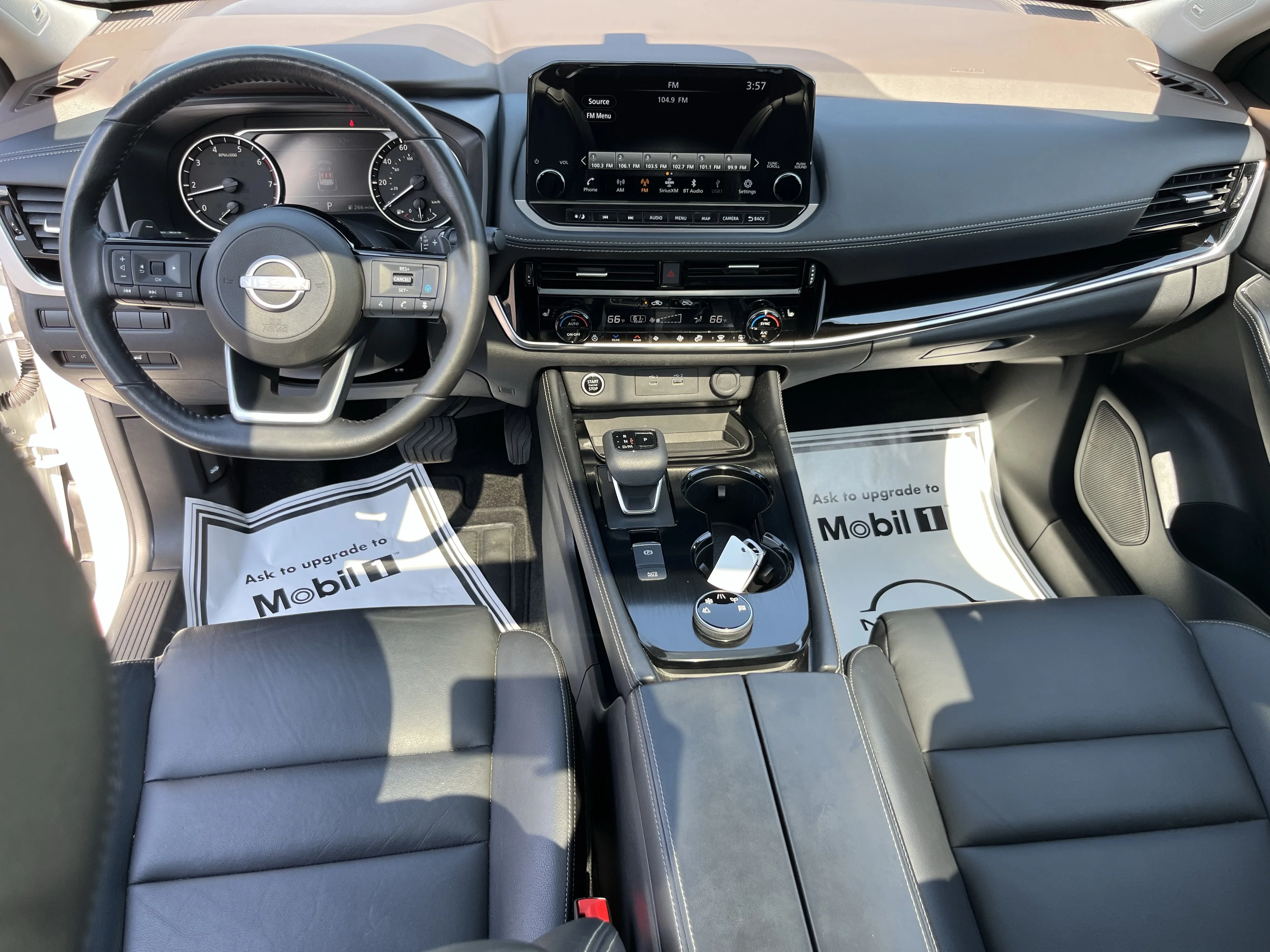 Used 2023 Pearl White Nissan SL image 20