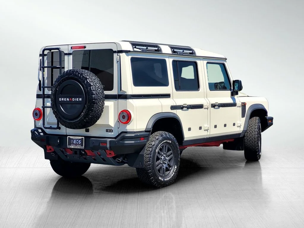 New 2026 Scottish White INEOS Fieldmaster Edition image 4