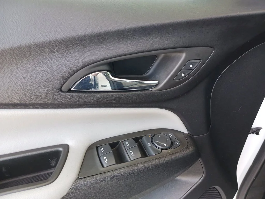 Used 2023 Summit White Chevrolet LS image 27