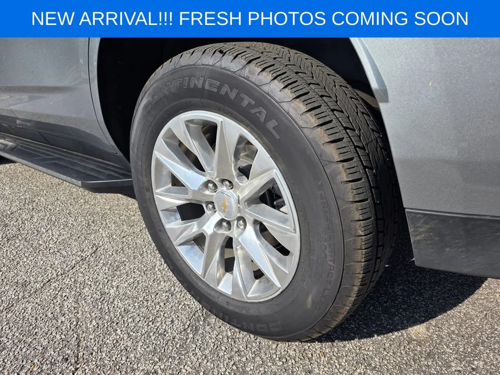 Used 2025 Sterling Gray Metallic Chevrolet Premier image 6