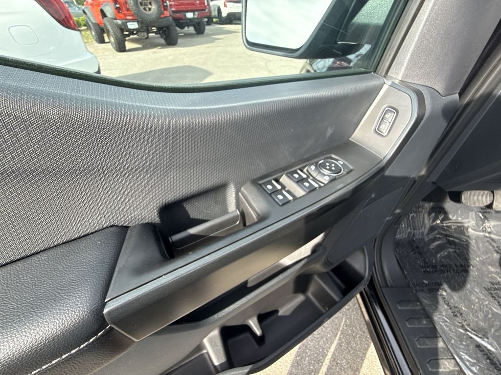 Used 2023 Black Ford XL image 13