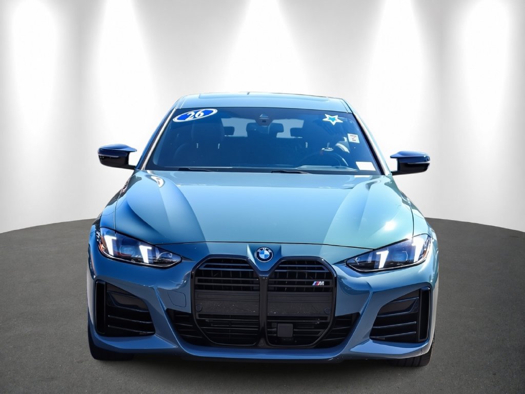 2026 BMW 4 Series photo 2