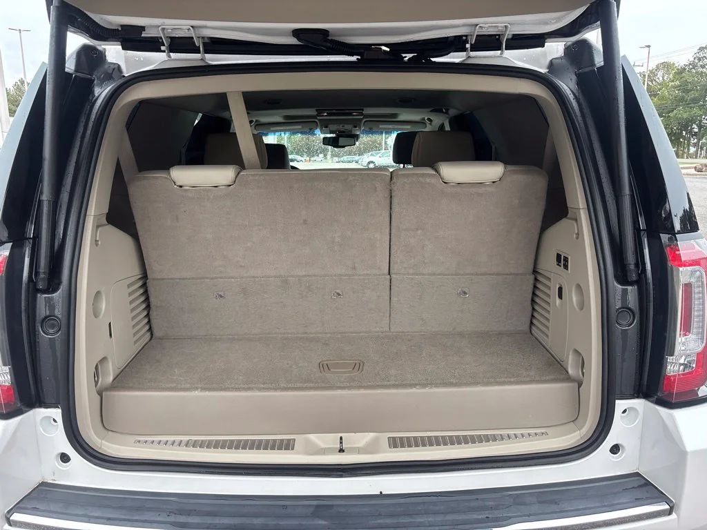 Used 2018 White GMC Denali image 20