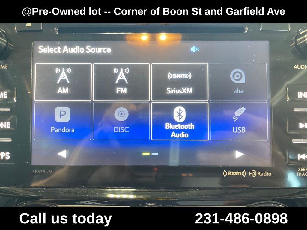 Used 2018 Gray Subaru 2.5i Premium image 20