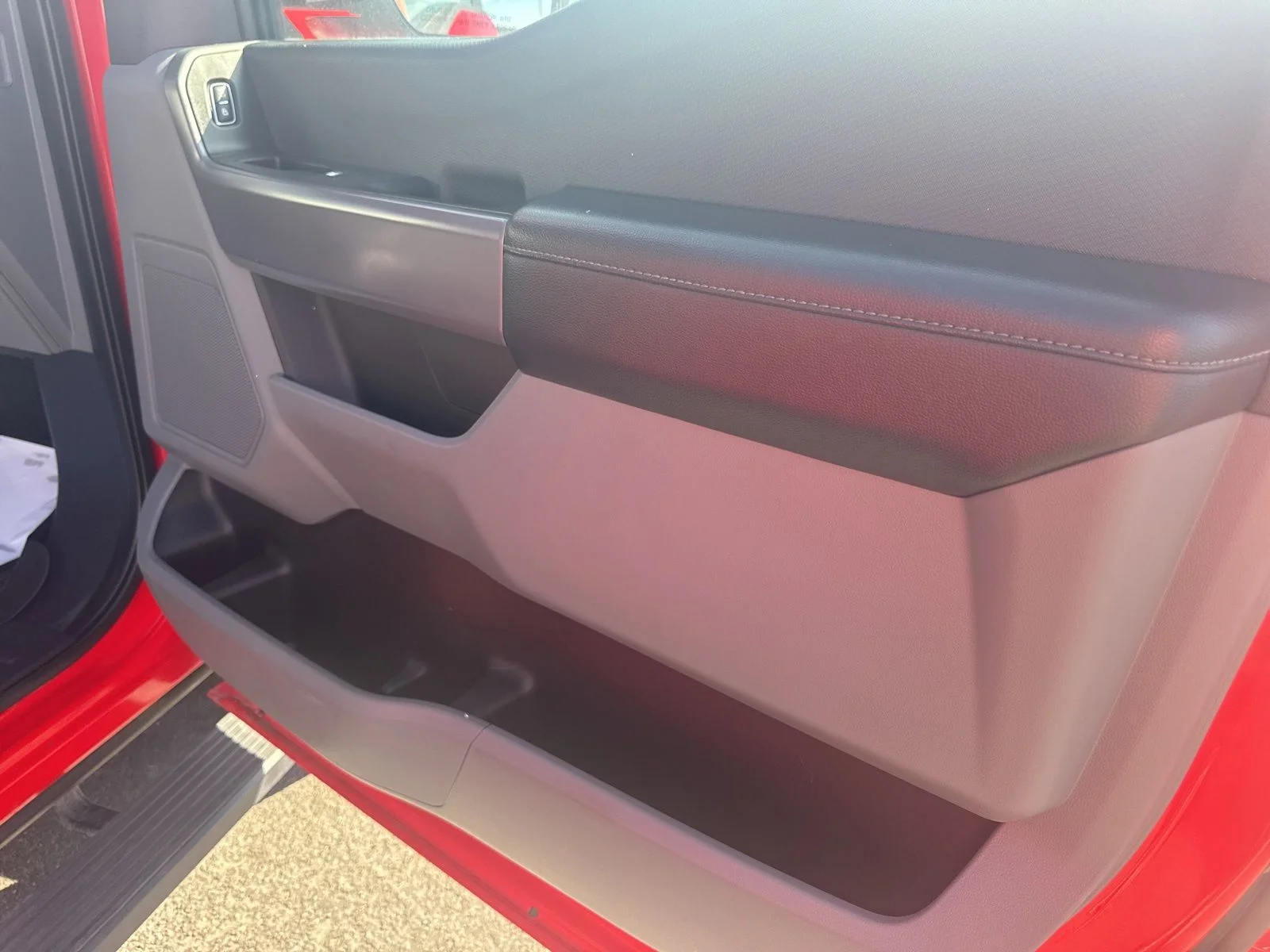 2022 Ford F-150 XLT - Photo 5