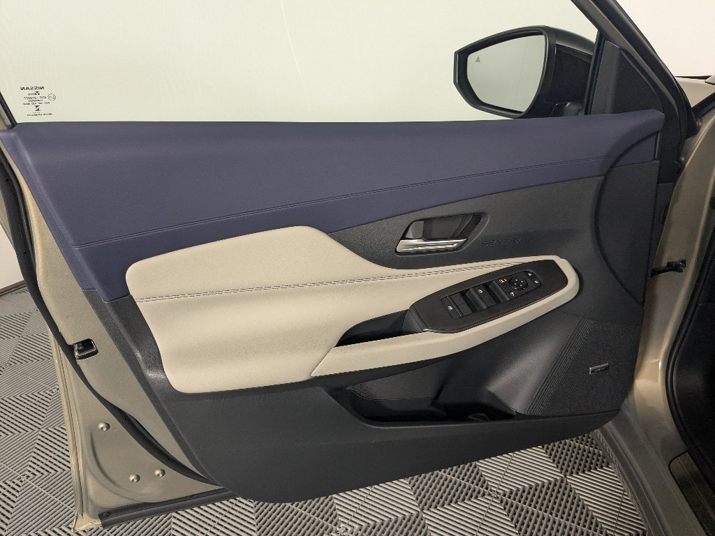 2026 Nissan Sentra SL - Photo 11
