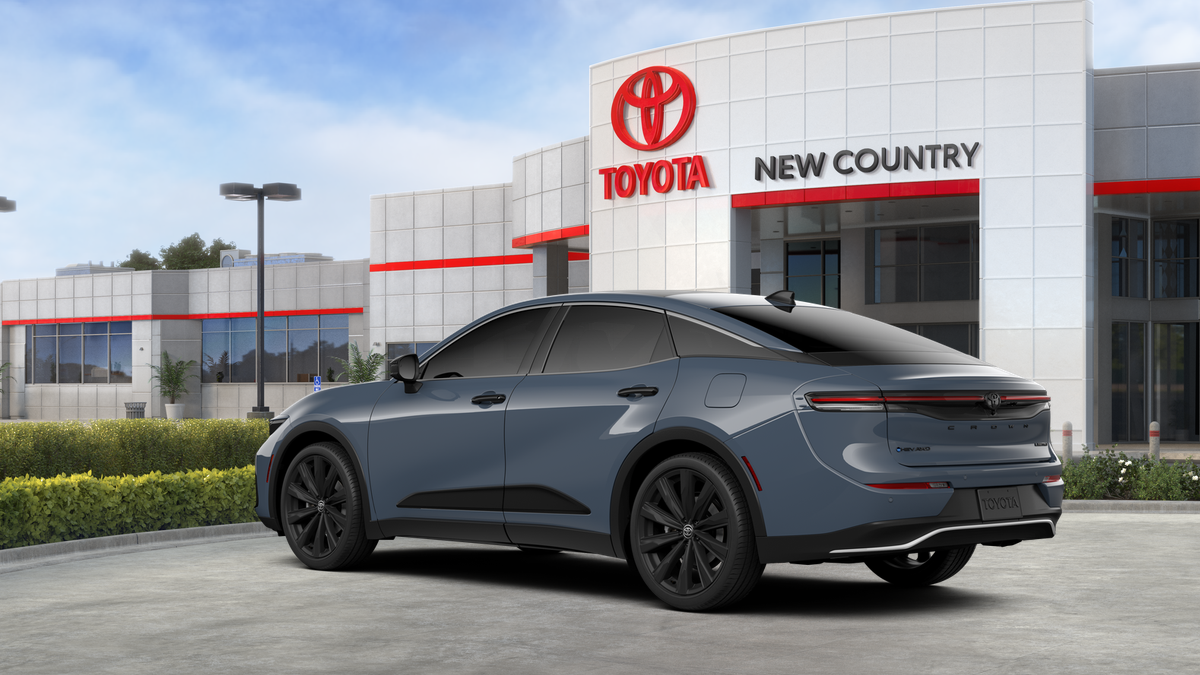 2026 Toyota Crown Nightshade - Photo 21
