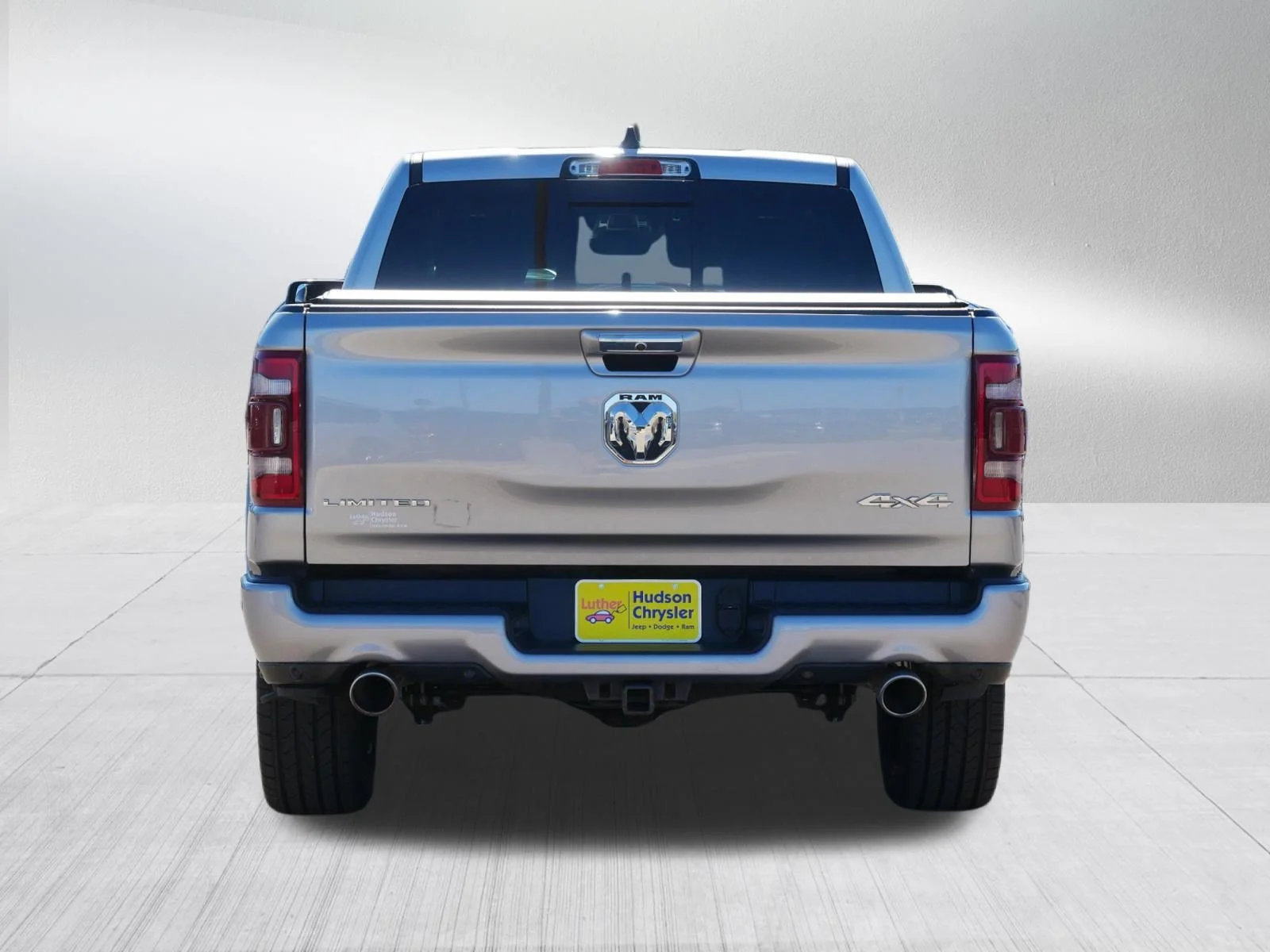 Used 2020 Billet Silver Metallic Clearcoat Ram Limited image 6