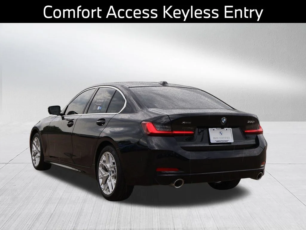 2025 BMW 3 Series 330i - Photo 7