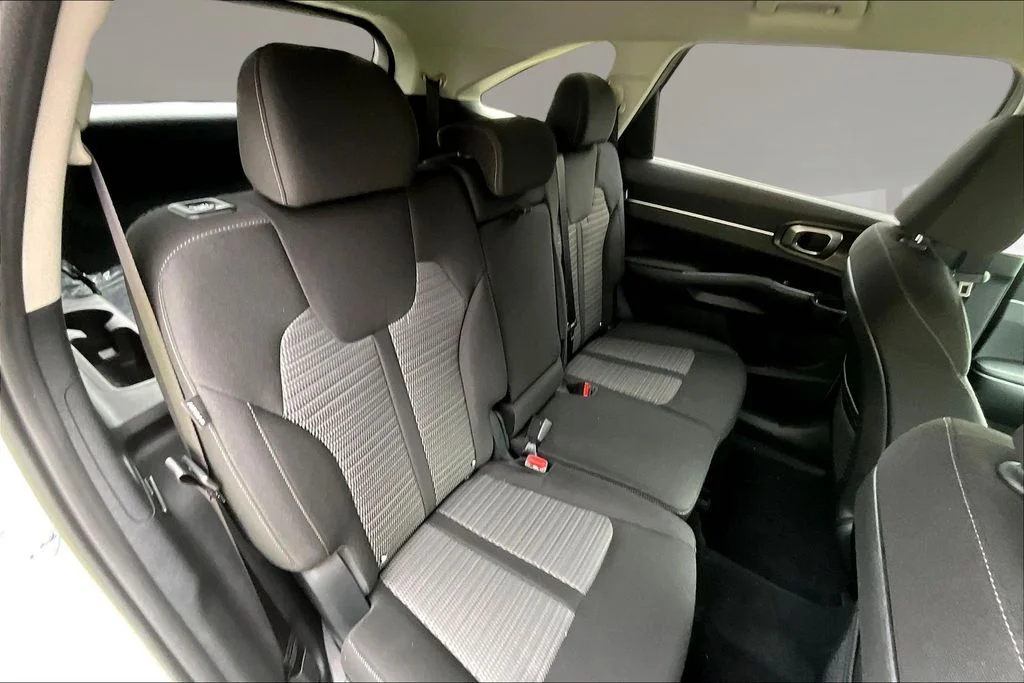 New 2026 Ivory Kia LX image 8