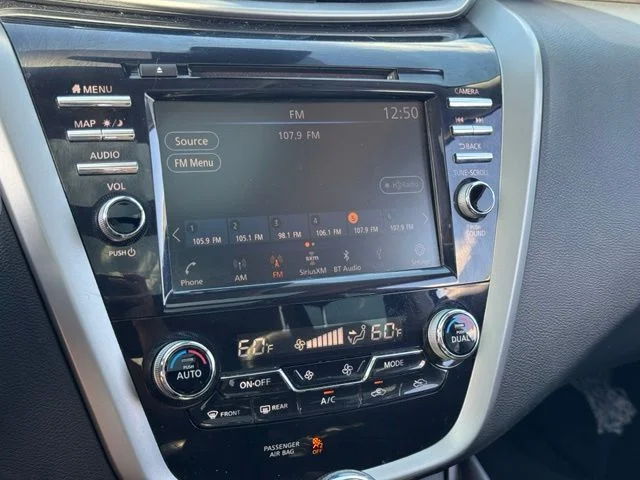 Used 2019 Black Nissan Platinum image 69