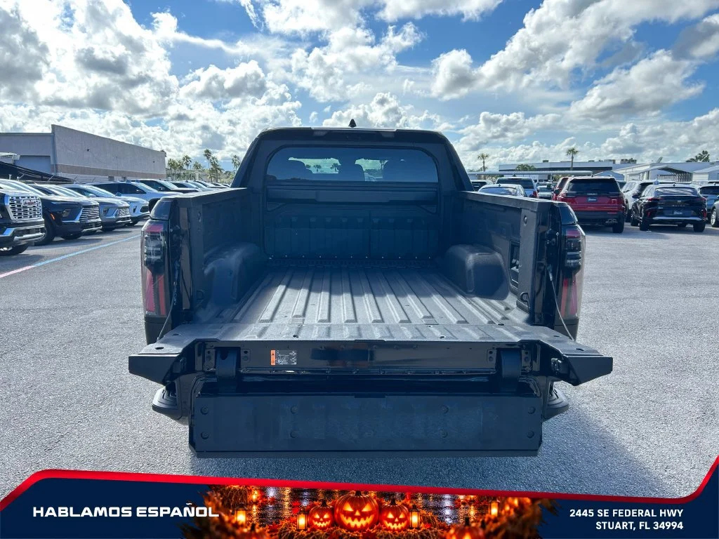 Used 2025 Onyx Black GMC Extended Range Denali image 10