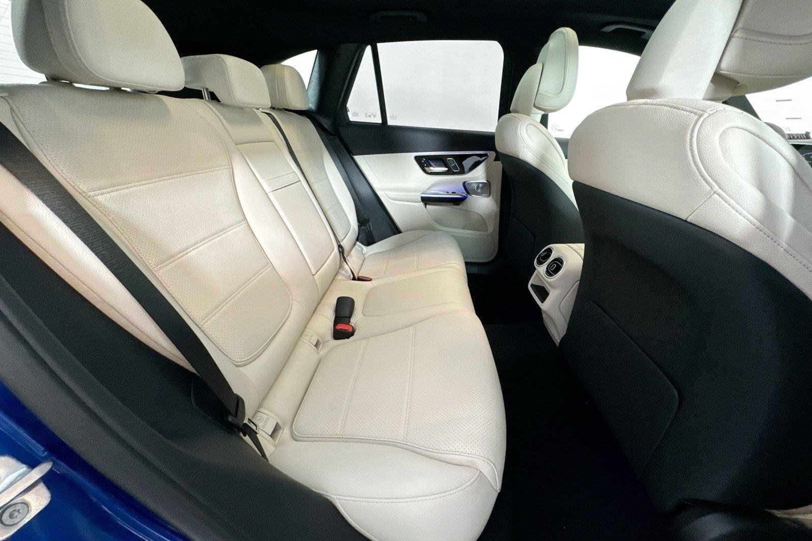 New 2026 Starling Blue Metallic Mercedes-Benz GLC 300 image 25