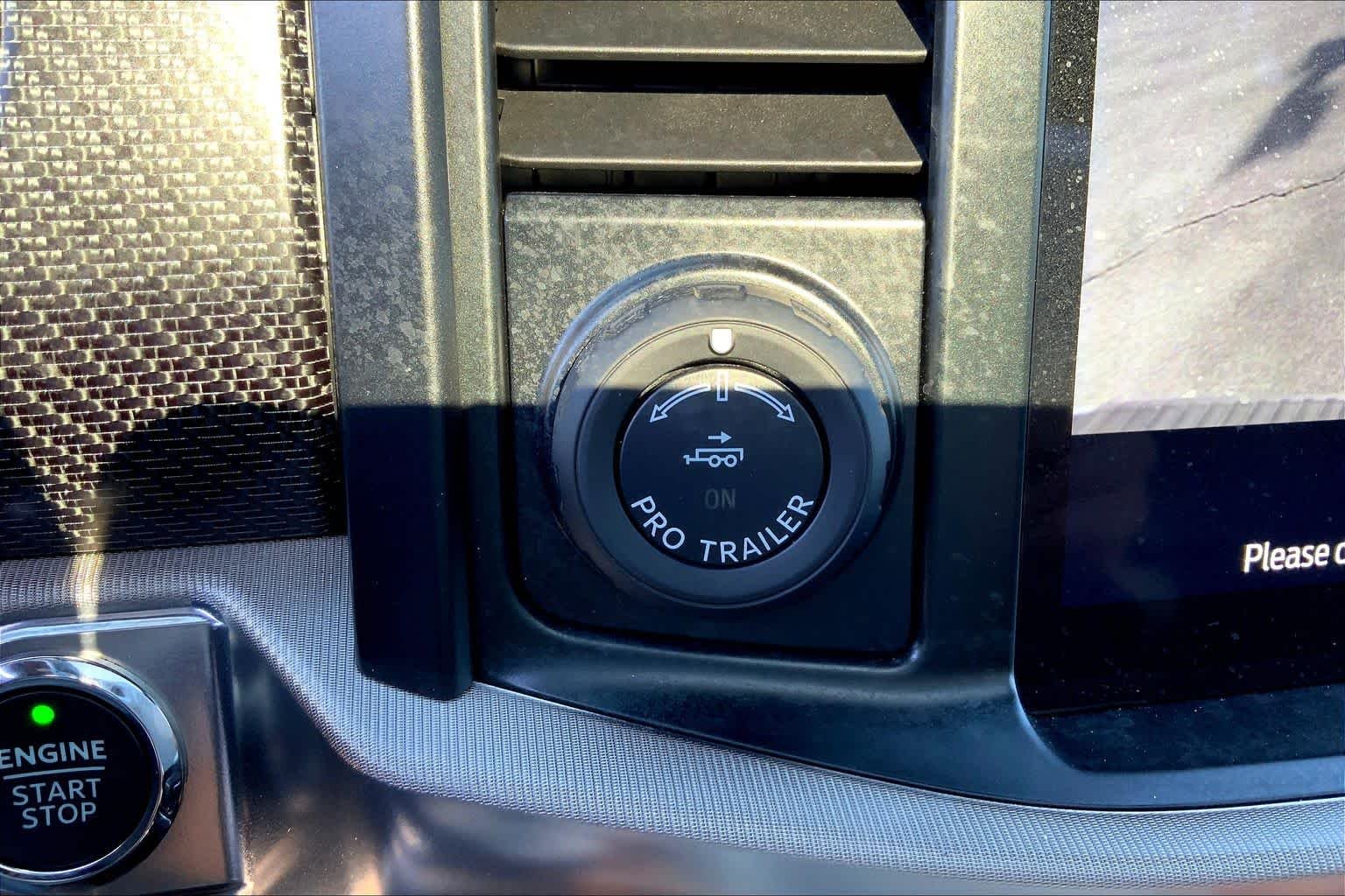 Used 2023 Avalanche Ford Raptor image 37