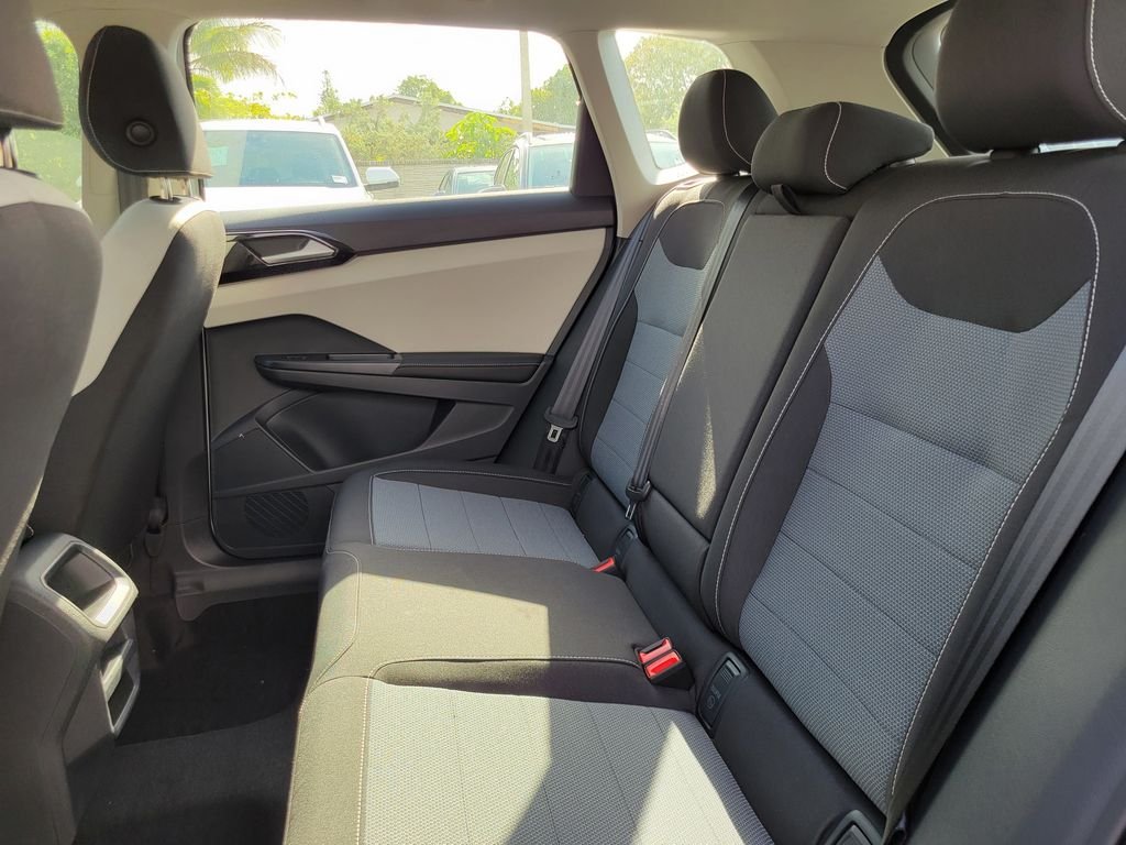 New 2026 White Volkswagen 1.5T S image 7
