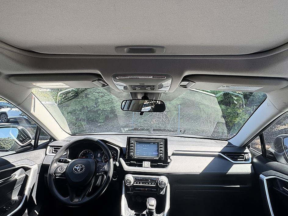 Used 2021 Silver Sky Metallic Toyota XLE image 22