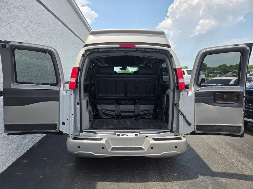 2019 Chevrolet Express Cargo Work Van - Photo 6