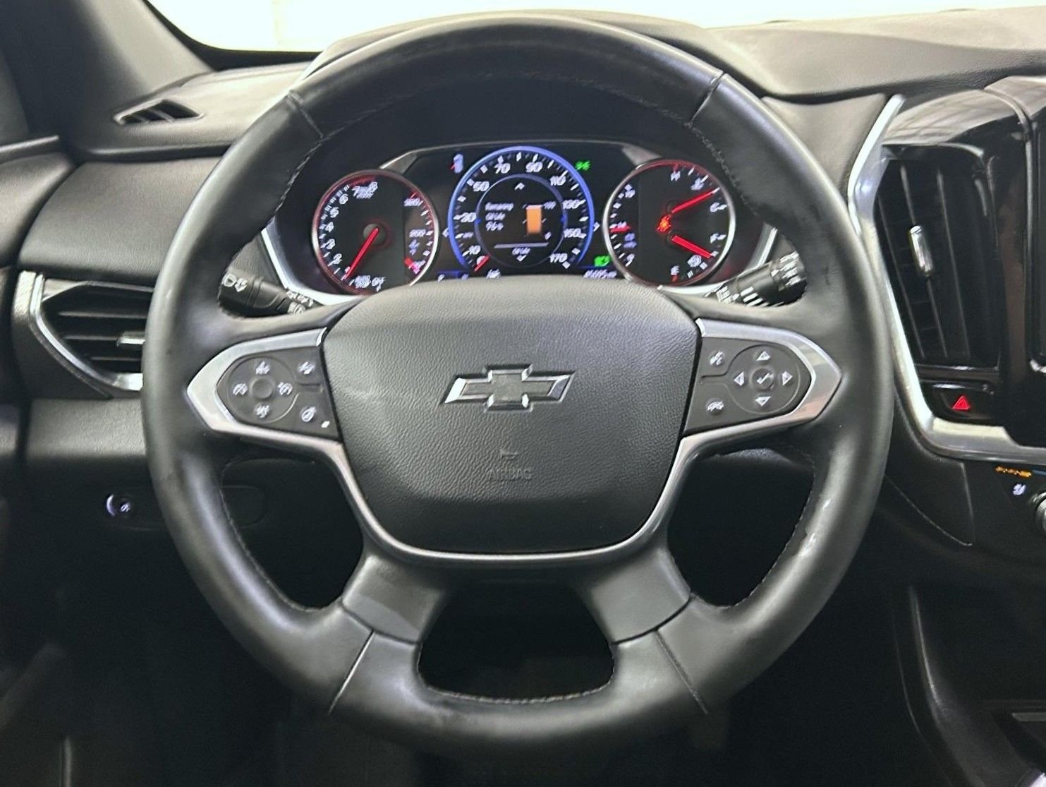 Used 2023 White Chevrolet Premier image 11