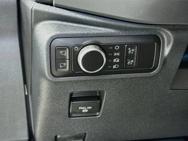 New 2025 Carbonized Gray Metallic Ford Badlands® image 42