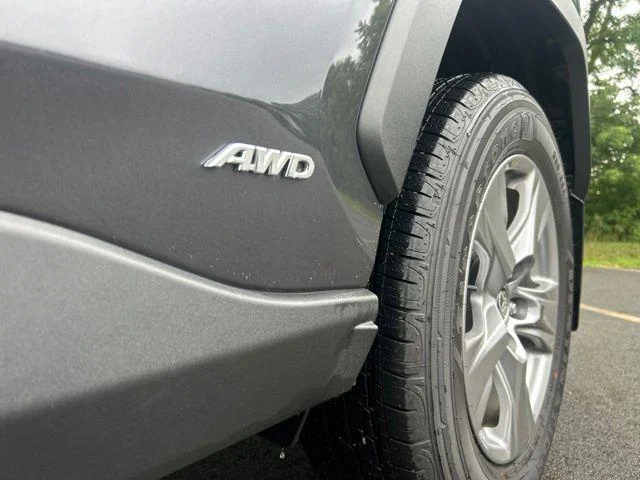 Certified Used 2025 MAGNETIC GRAY MET. Toyota  image 12