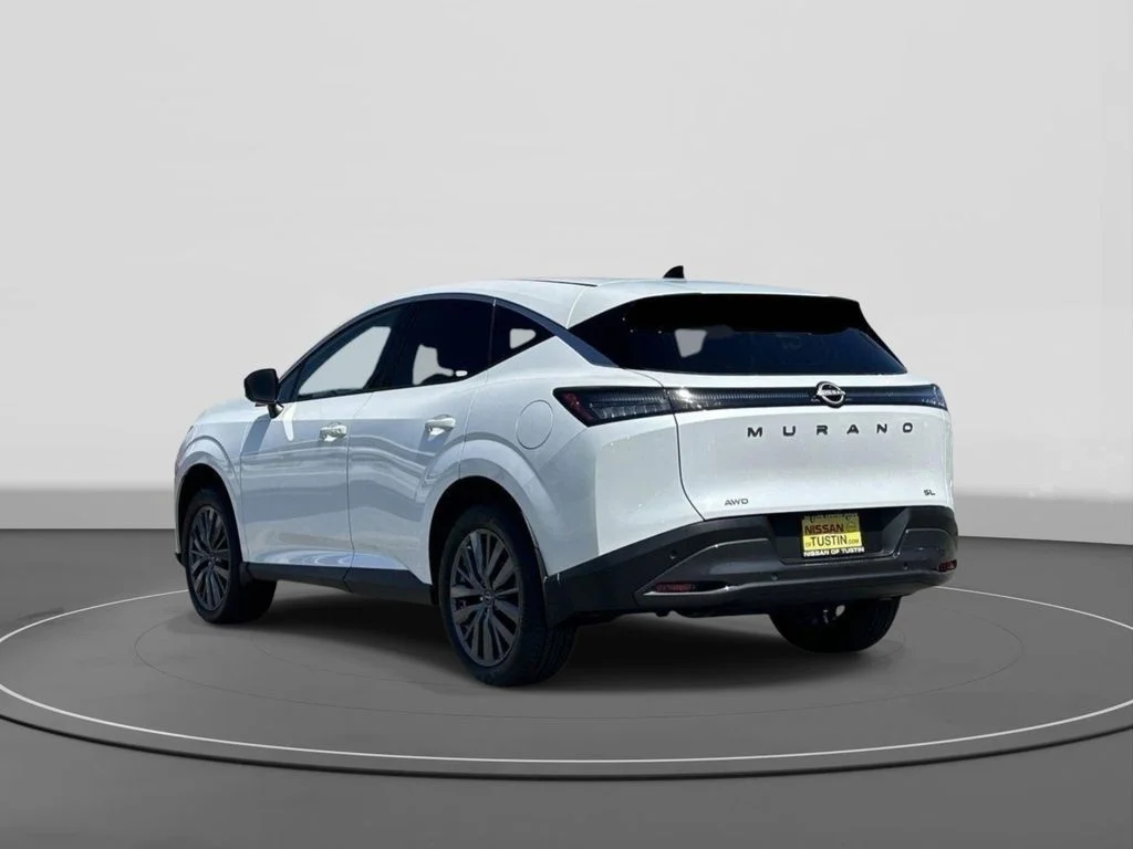 New 2026 Everest White Pearl Tricoat Nissan SL image 2