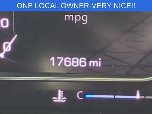 Used 2025 Silver GMC Elevation image 22
