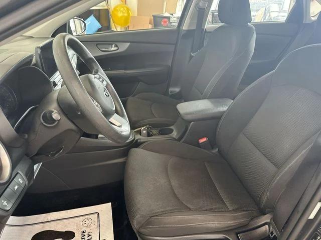 Used 2021 Gray Kia LXS image 15