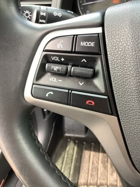 Used 2017 Scarlet Red Hyundai Limited image 26