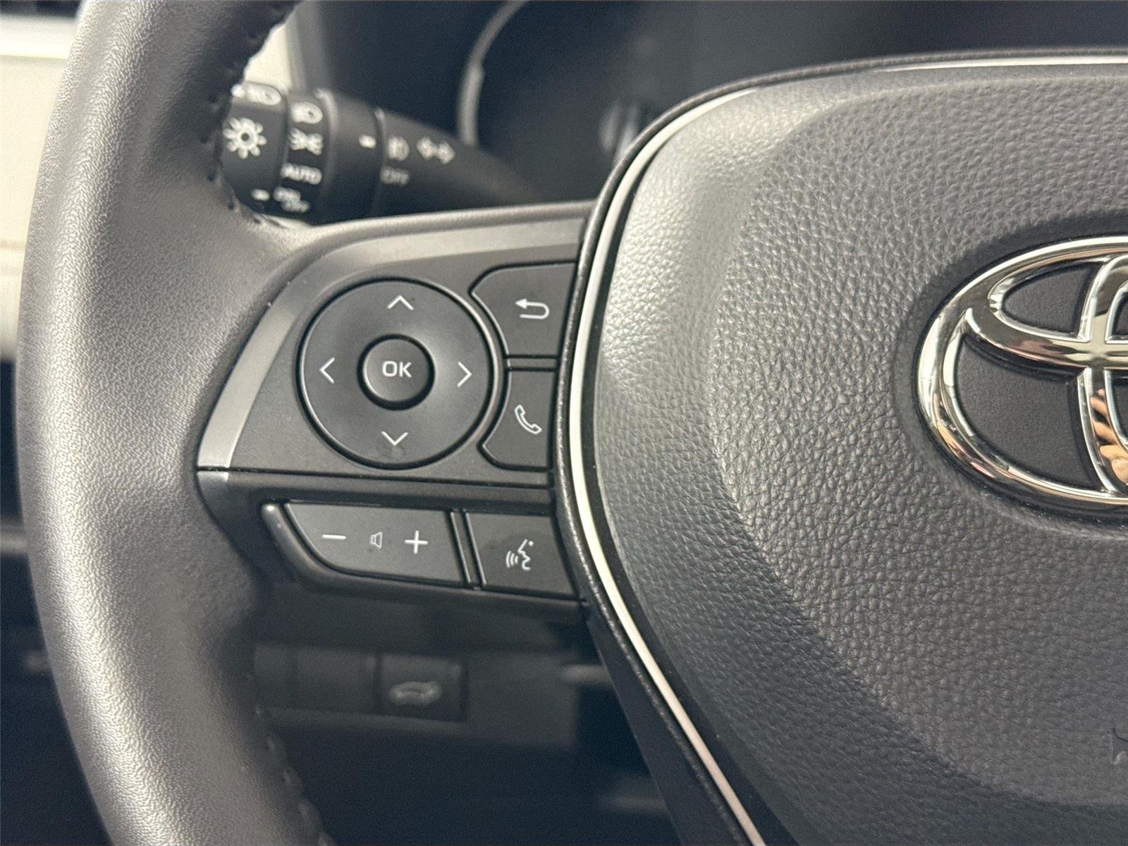 Certified Used 2025 Blueprint Toyota XLE Premium image 17