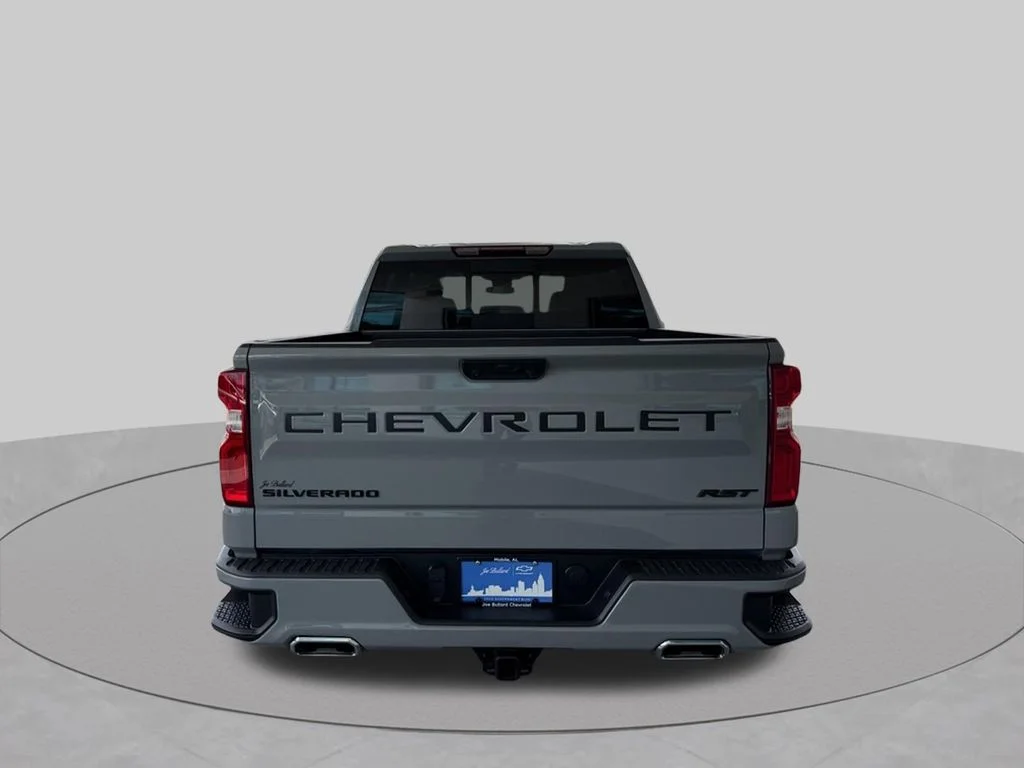 Used 2025 Gray Chevrolet RST image 8
