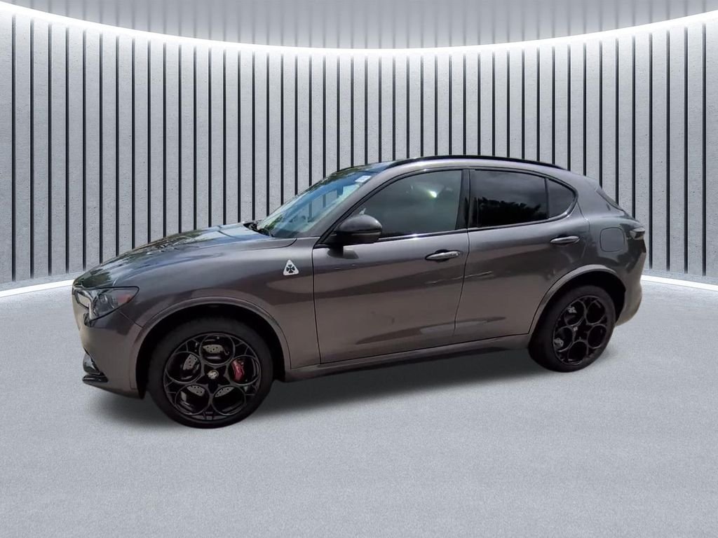 Used 2024 Gray Alfa Romeo Quadrifoglio image 5
