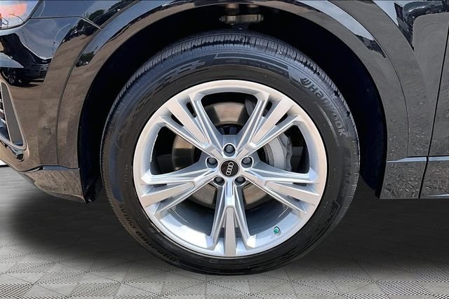 Used 2023 Black Audi 55 Premium image 8