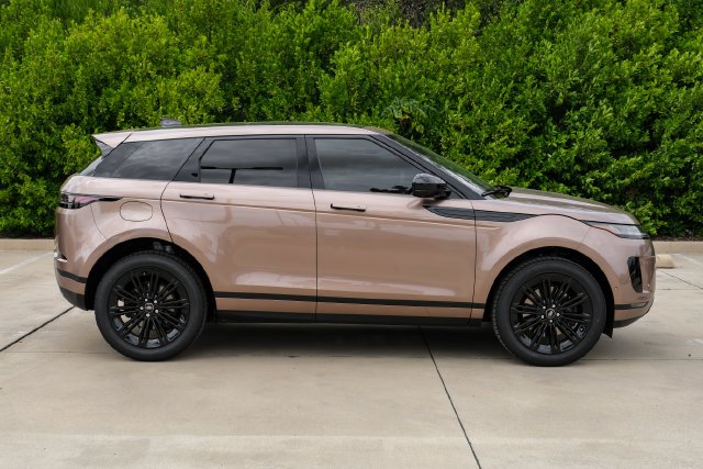 New 2026  Land Rover S image 9