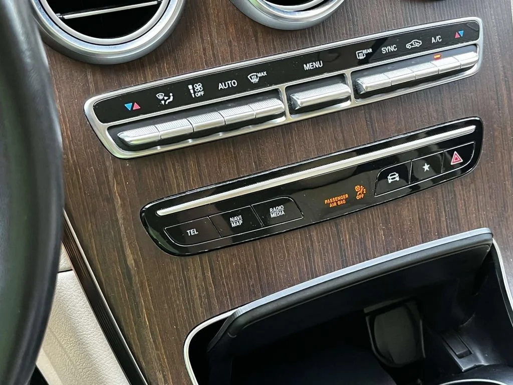 2022 Mercedes-Benz GLC GLC300 - Photo 27