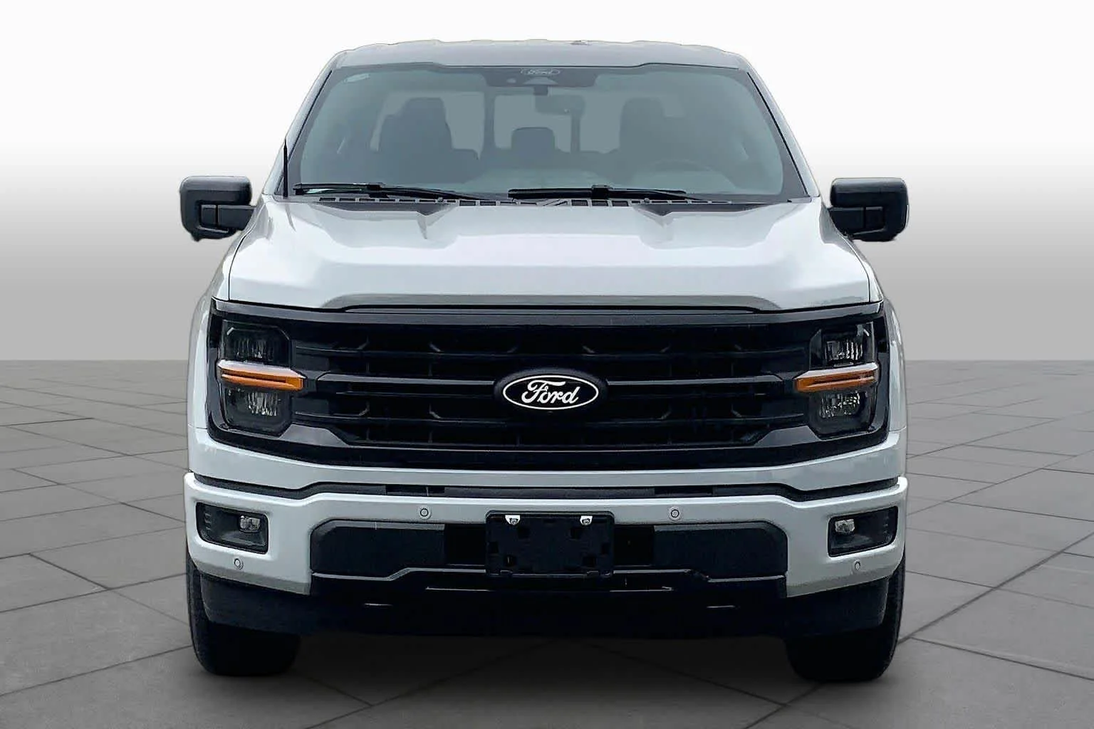 New 2026 Avalanche Ford XLT image 2